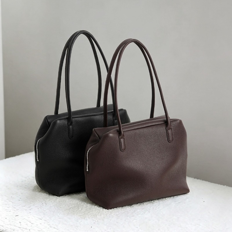 Tas Selempang Wanita Elegan Vi - Leatherwork Logo ulasan dan harga